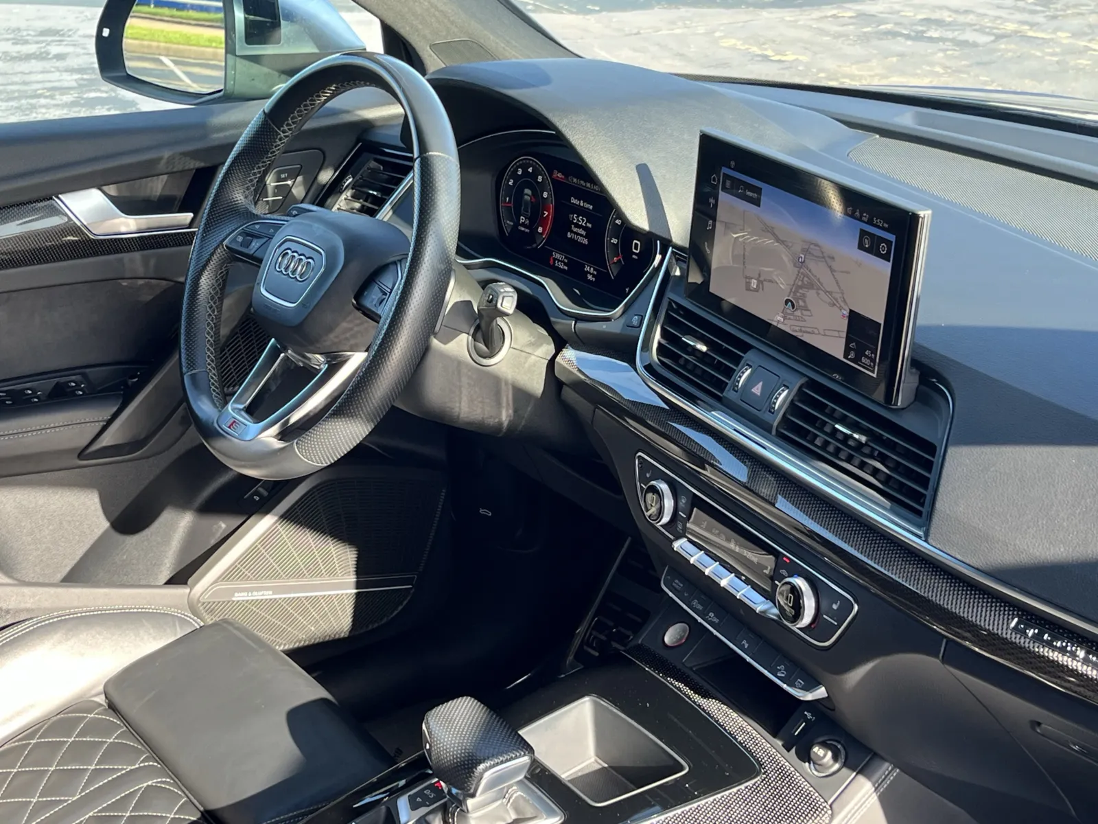Audi SQ5 photo 19