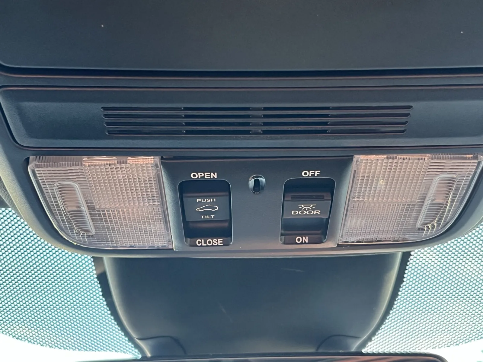 Honda Odyssey photo 24