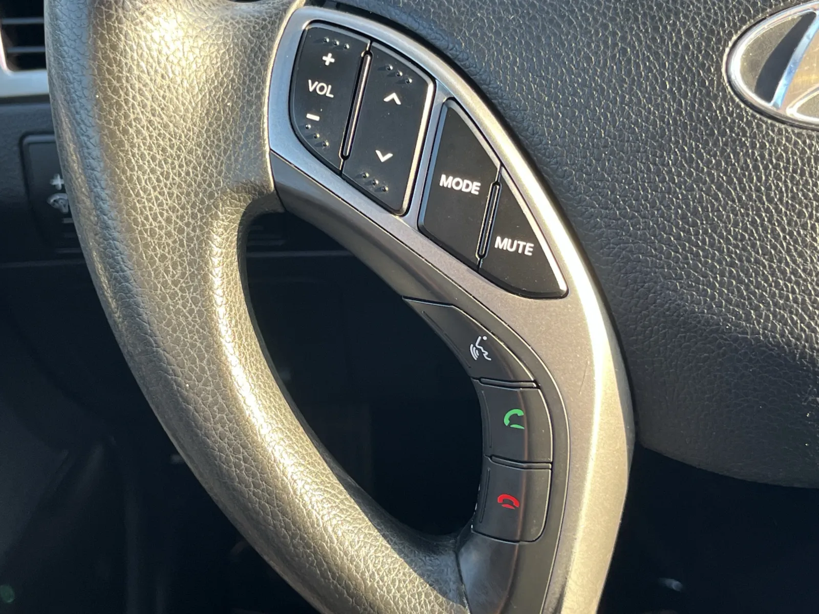 Hyundai Elantra GT photo 16