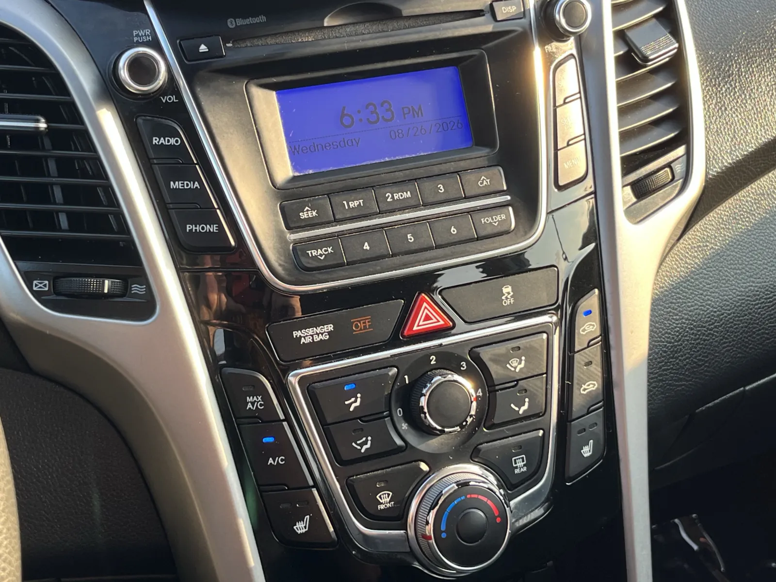 Hyundai Elantra GT photo 20