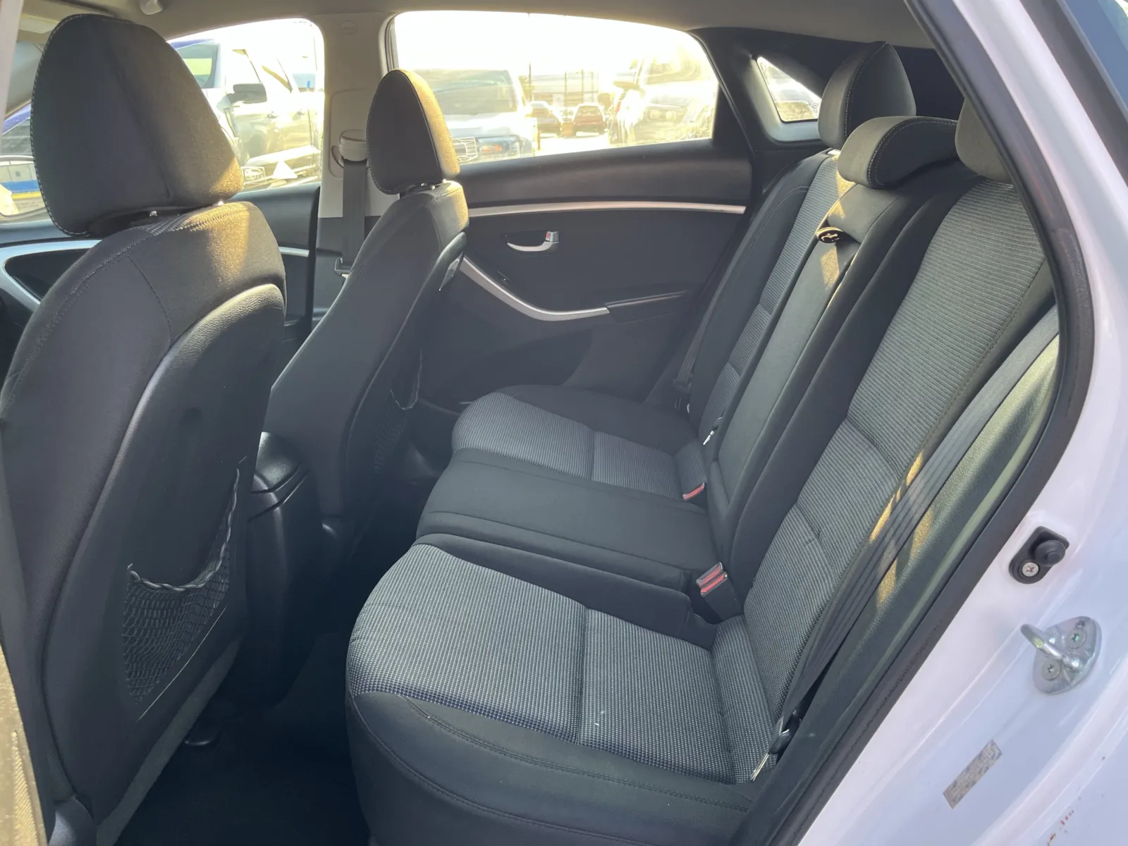 Hyundai Elantra GT photo 26
