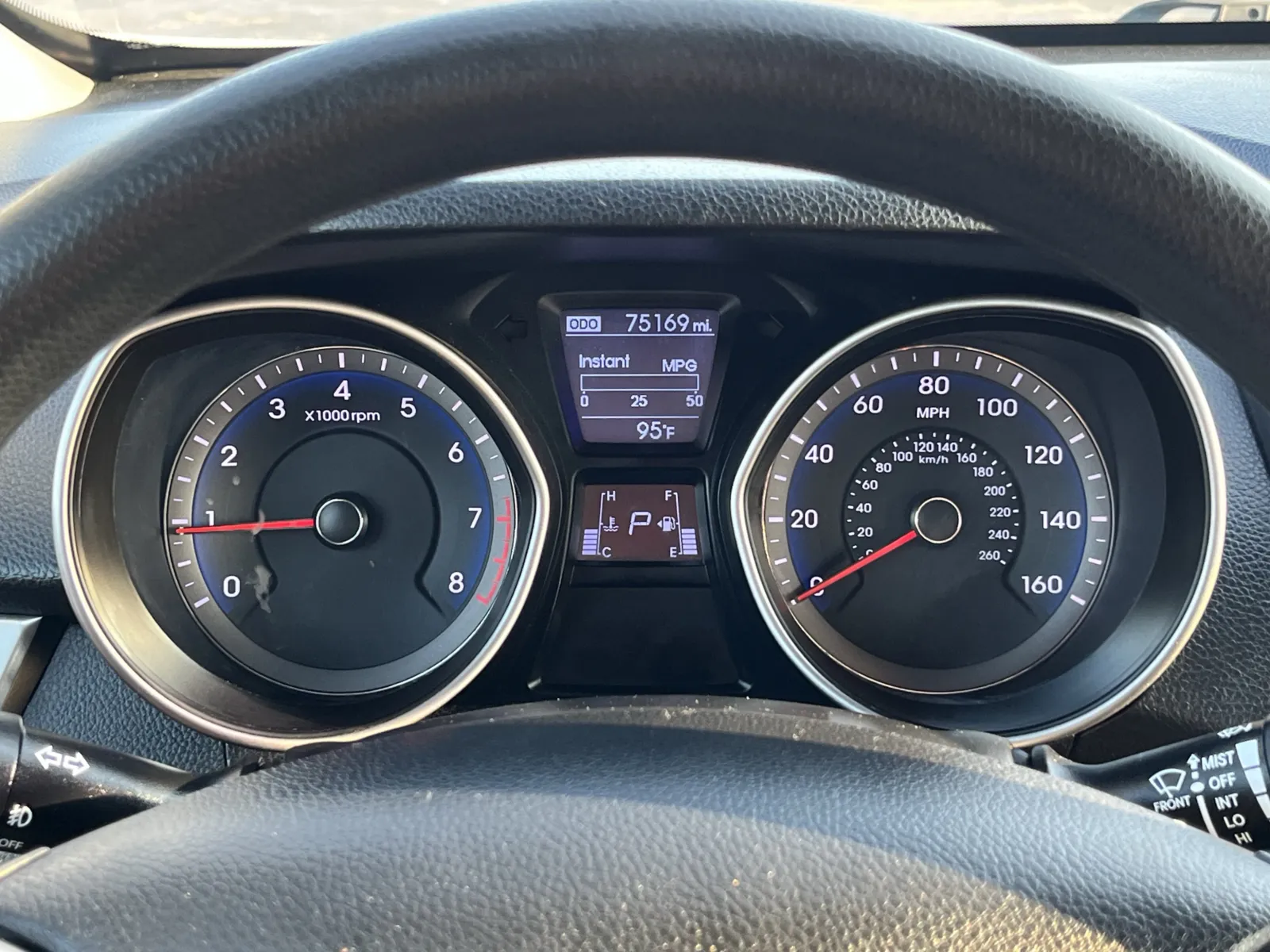 Hyundai Elantra GT photo 18