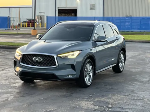 Photos of 2022 INFINITI QX50 LUXE for sale in Alvin, TX at Auto Boutique Texas