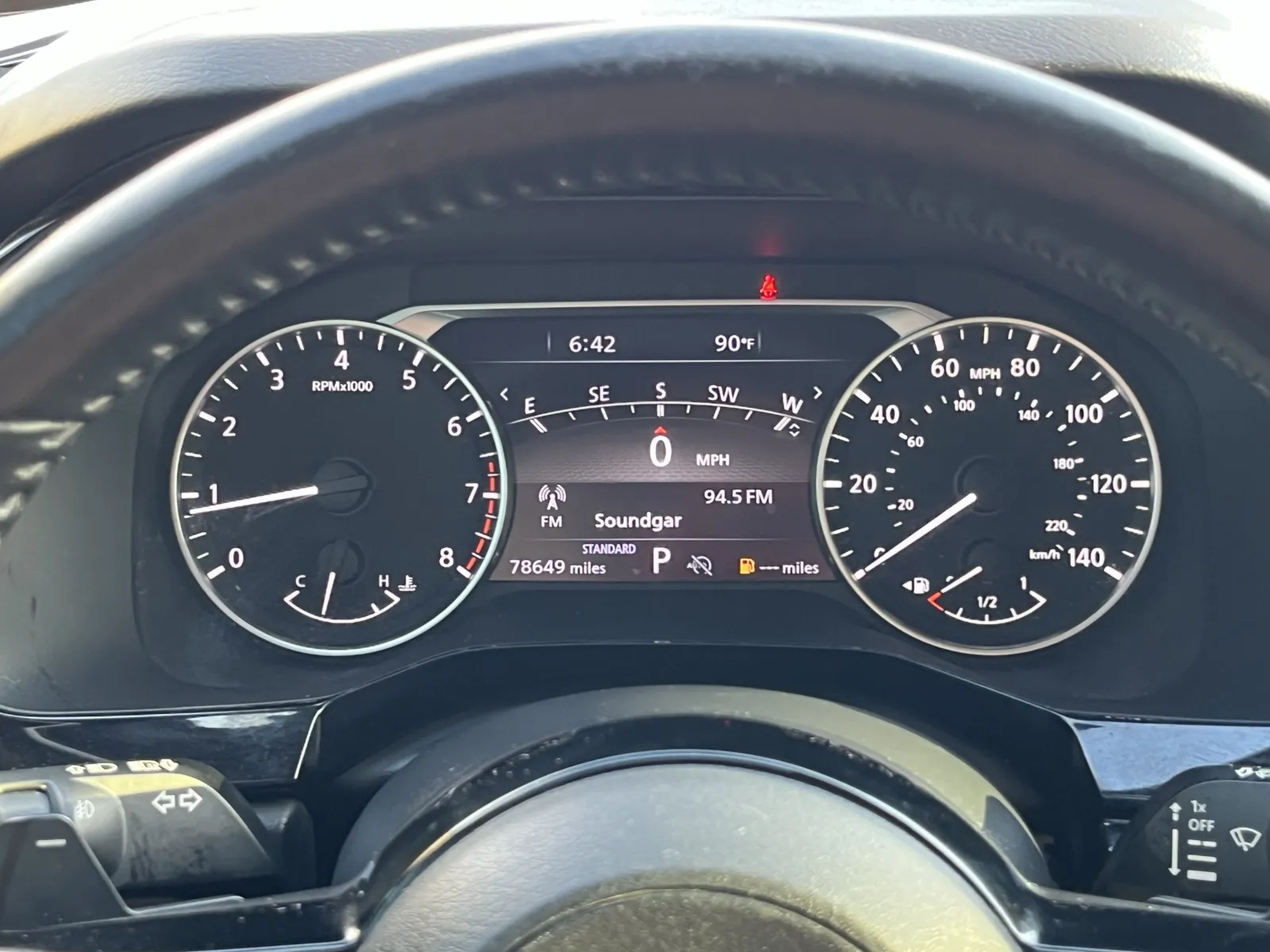 Nissan Pathfinder photo 19