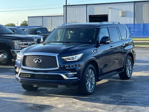 Photos of 2024 INFINITI QX80 LUXE for sale in Alvin, TX at Auto Boutique Texas