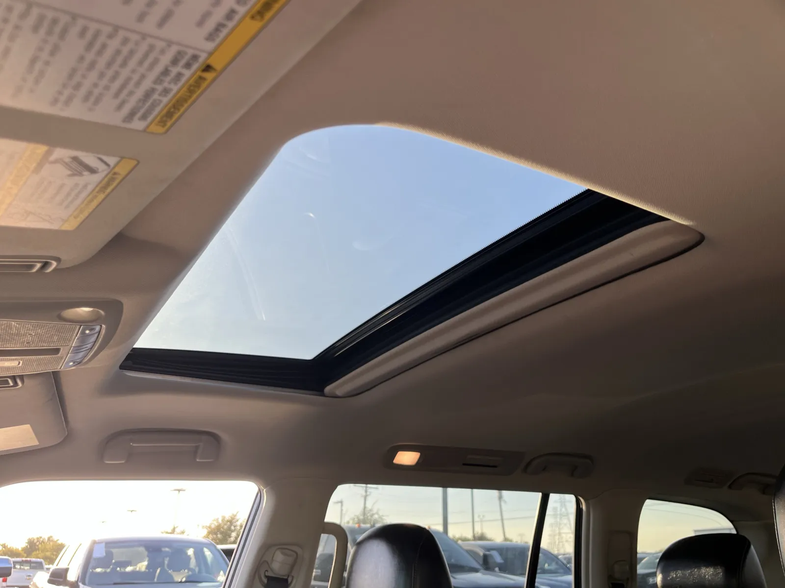 Infiniti QX80 photo 7