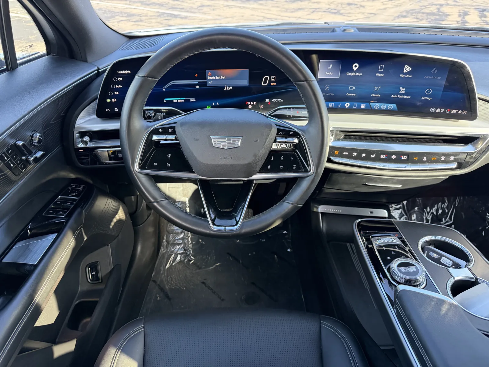 Cadillac Lyriq photo 7