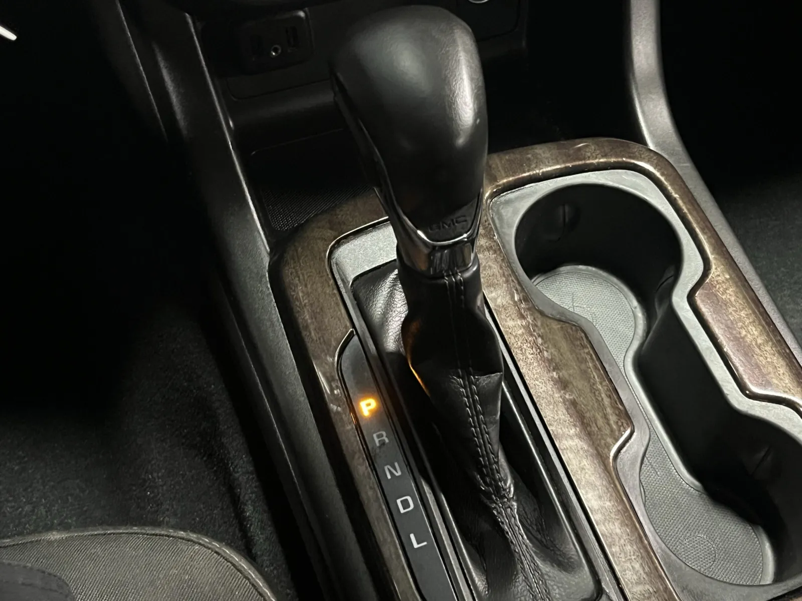 GMC Canyon photo 19