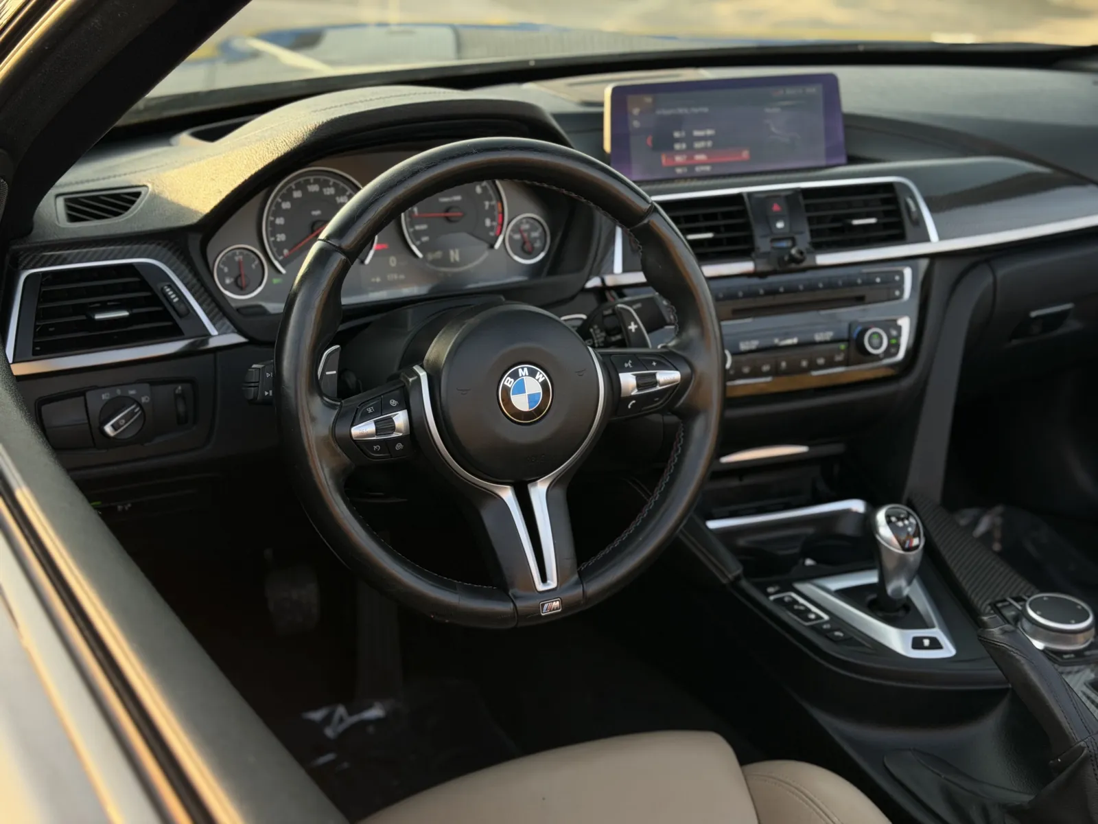 BMW M4 photo 9