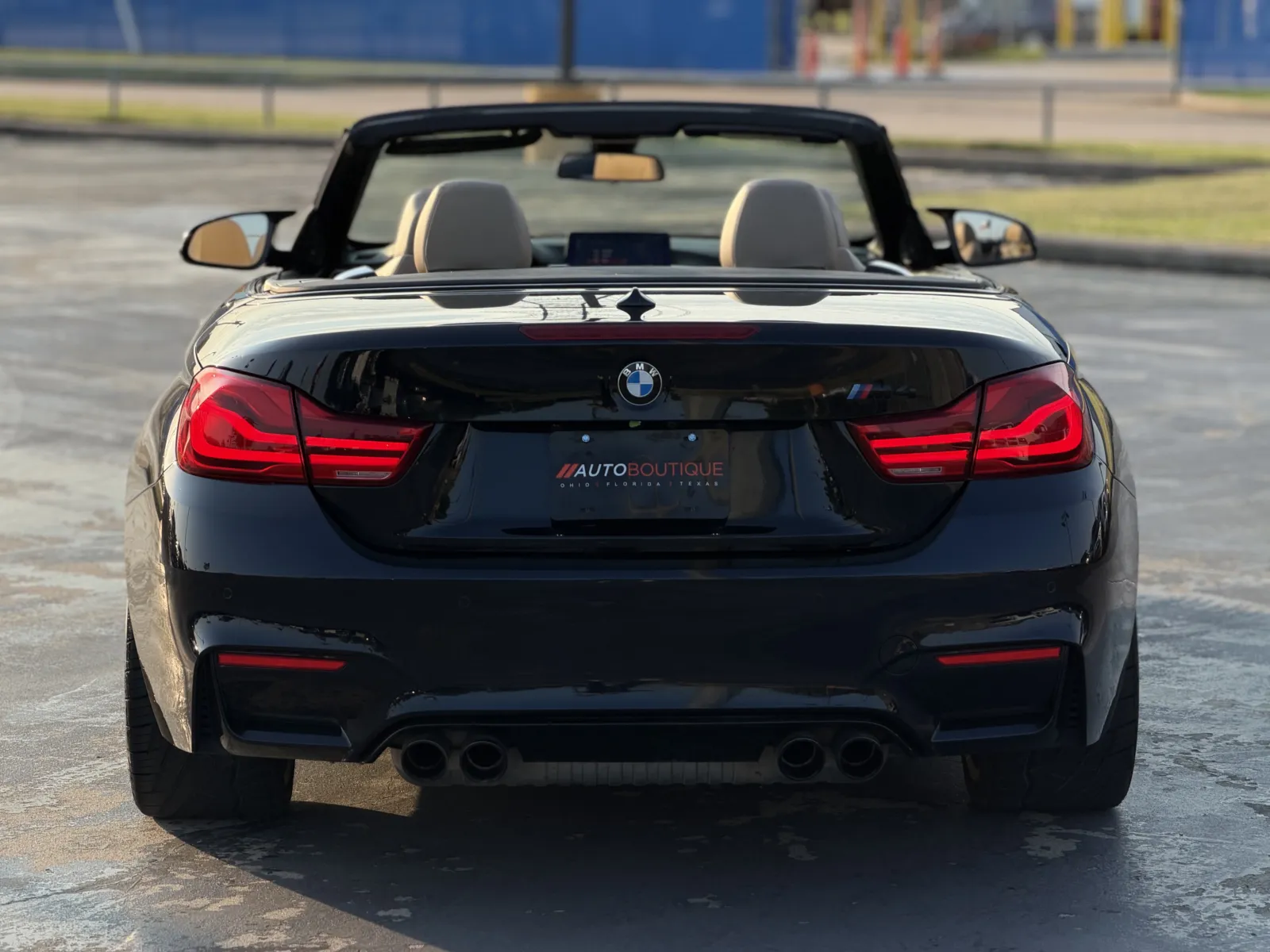 BMW M4 photo 25