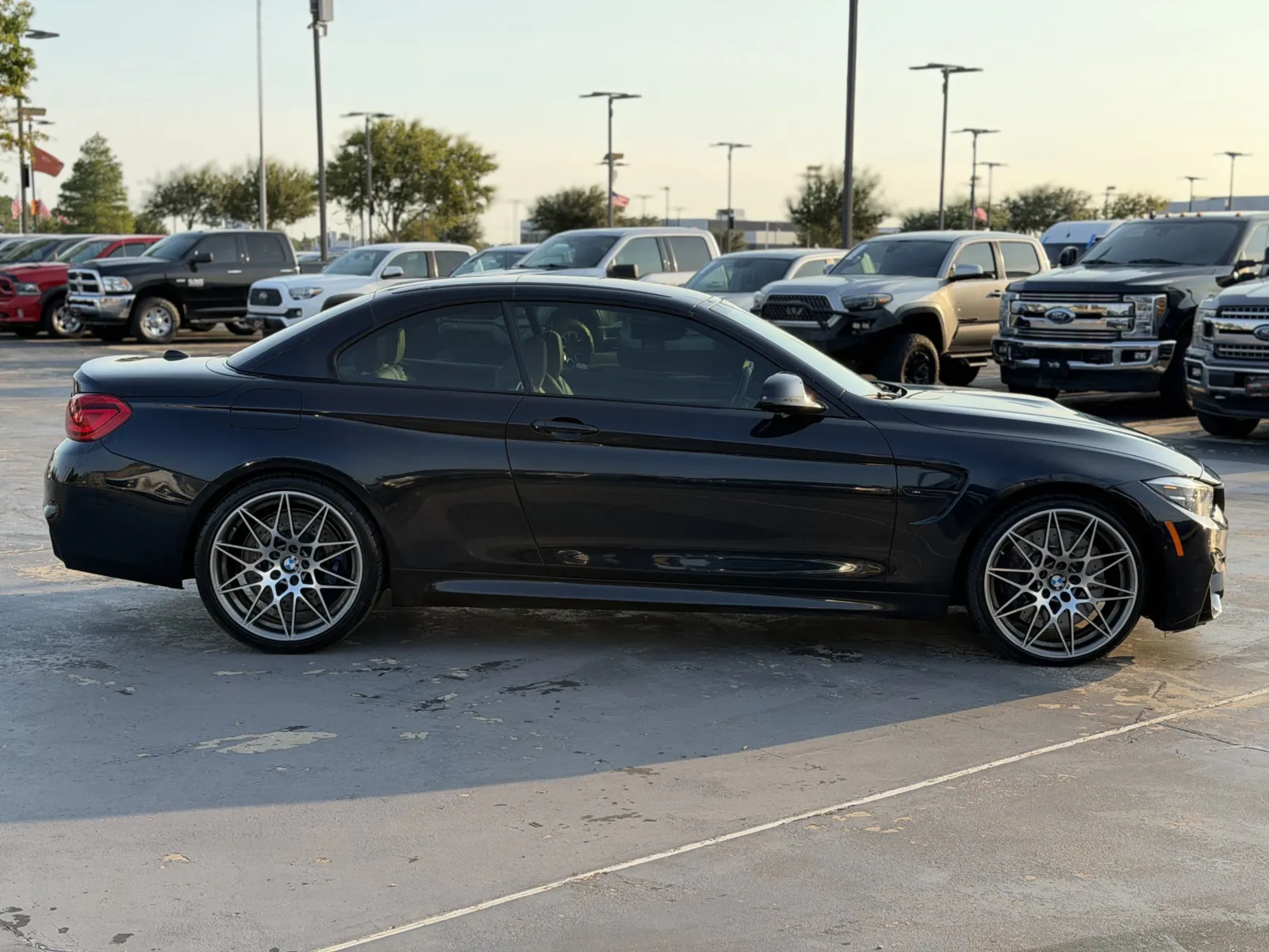 BMW M4 photo 30