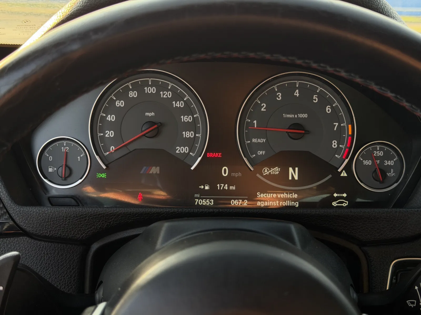 BMW M4 photo 13