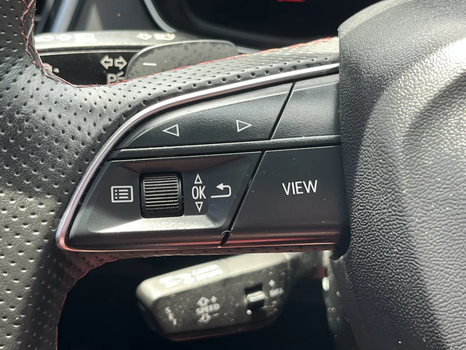 Audi SQ5 photo 21