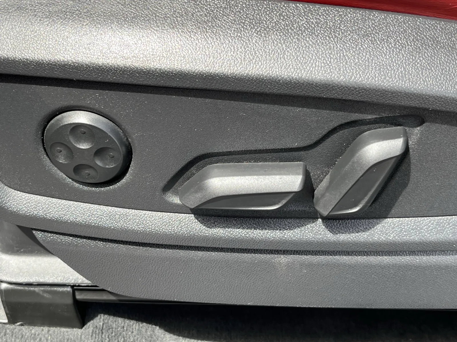 Audi SQ5 photo 28
