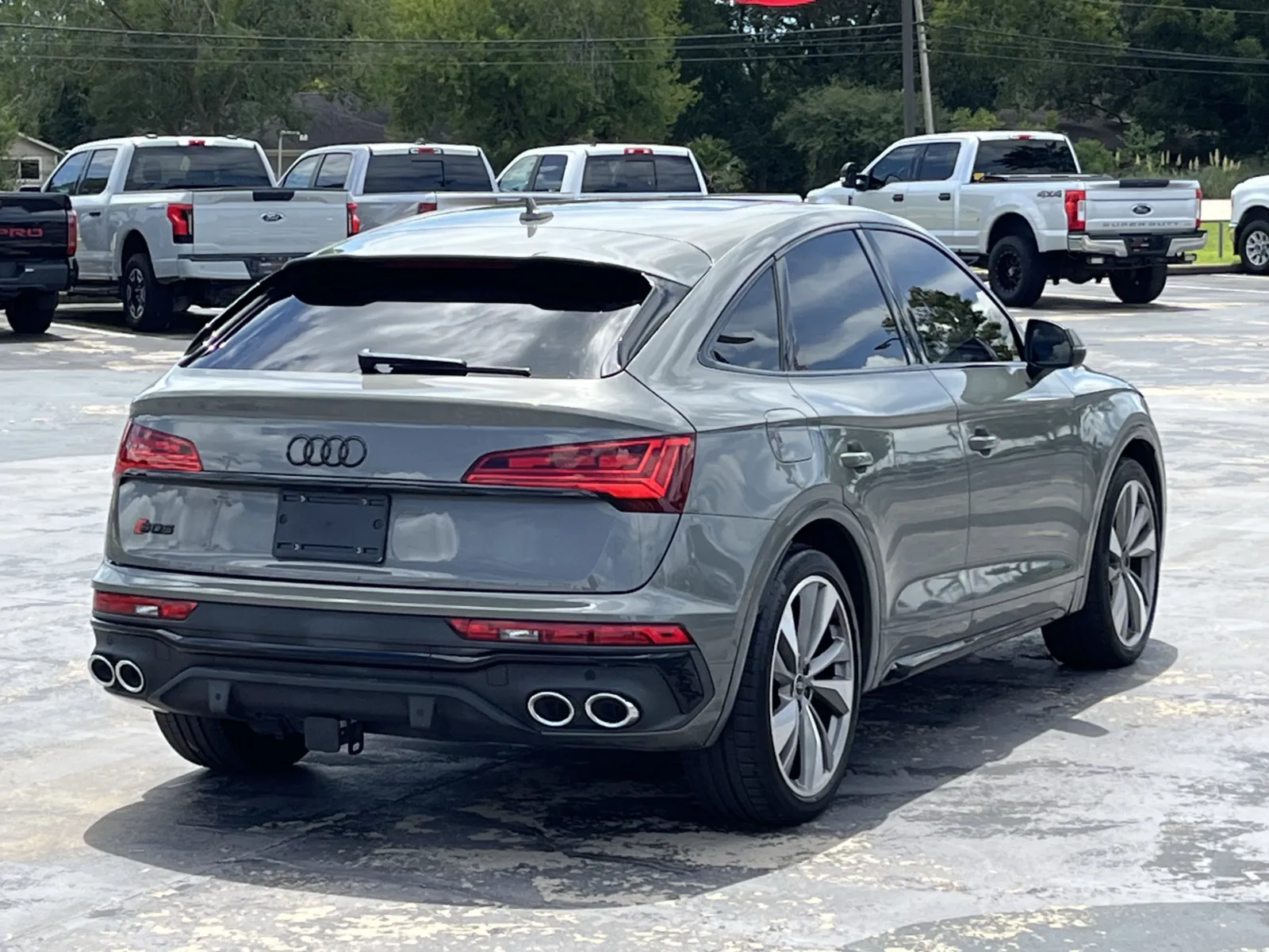 Audi SQ5 photo 11