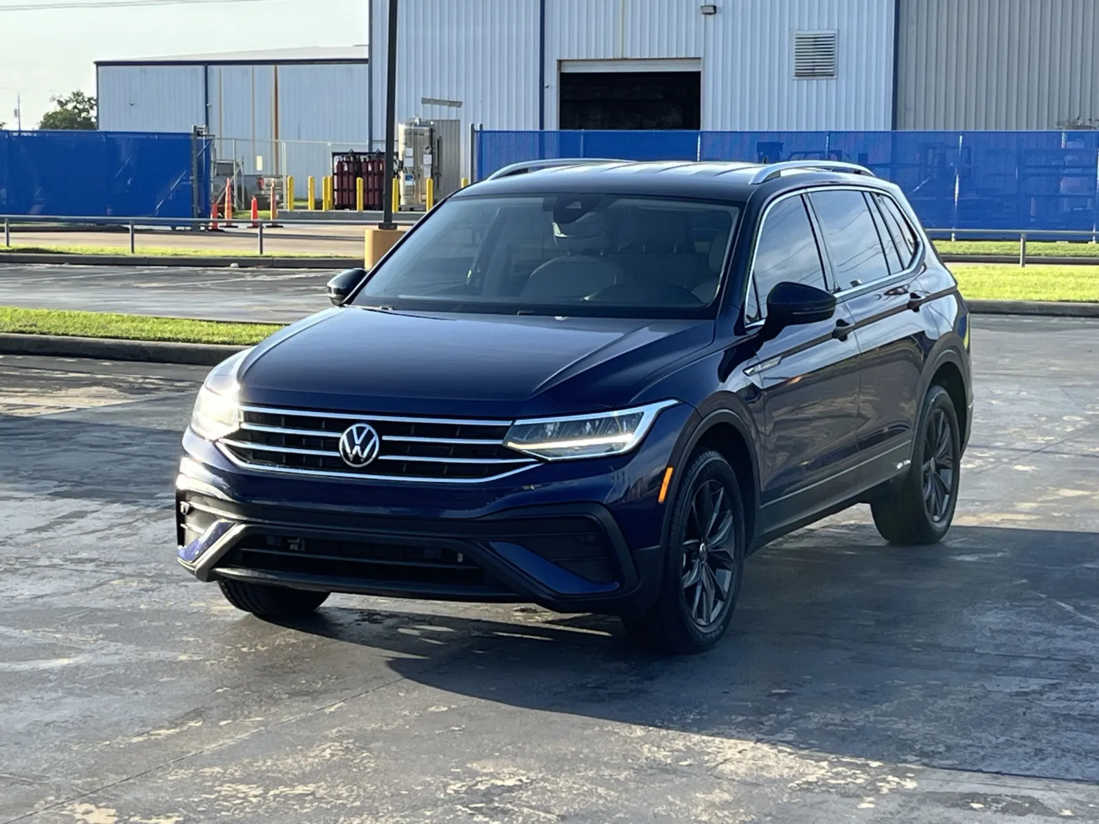 Volkswagen Tiguan photo 2