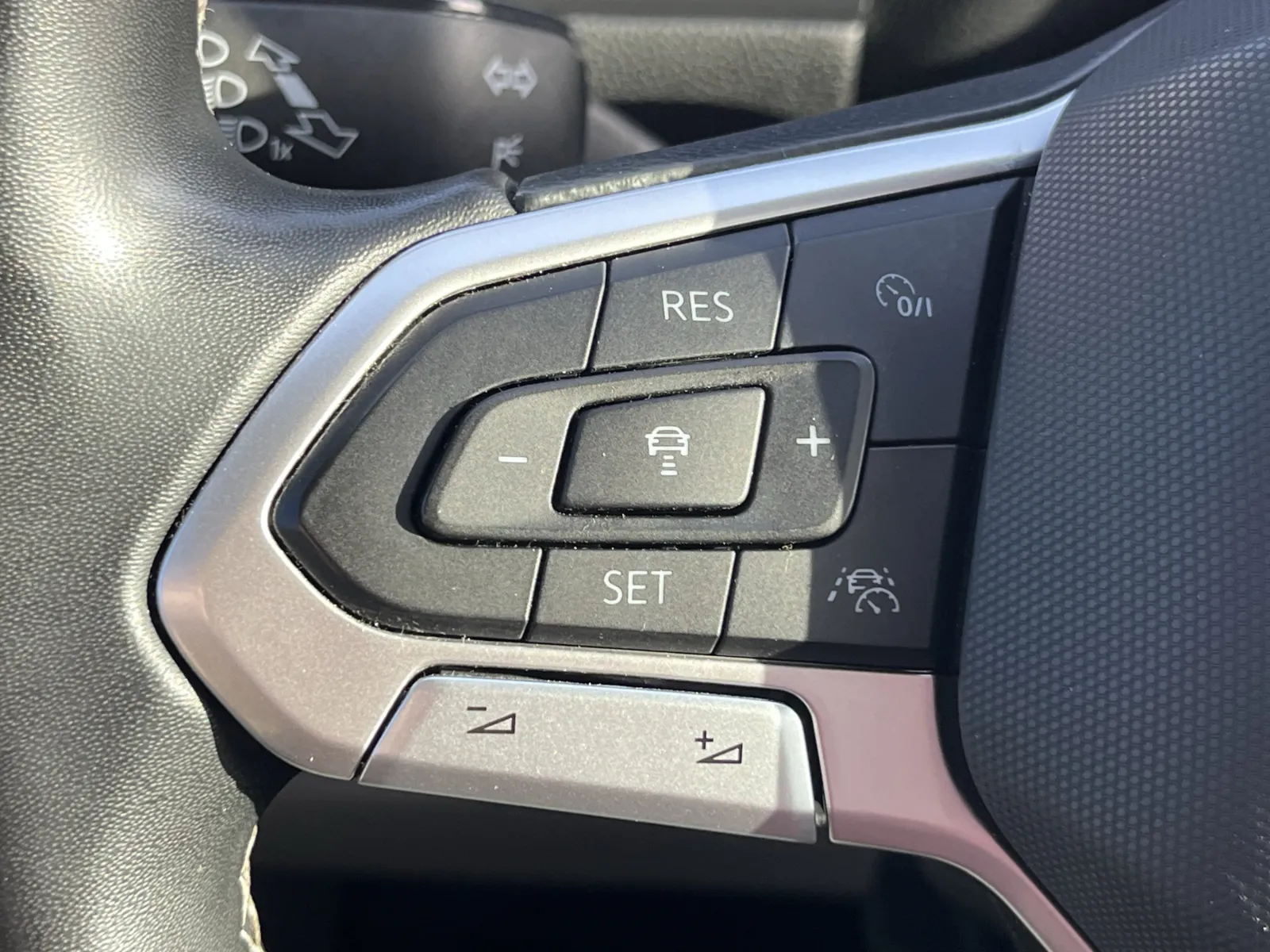 Volkswagen Tiguan photo 19