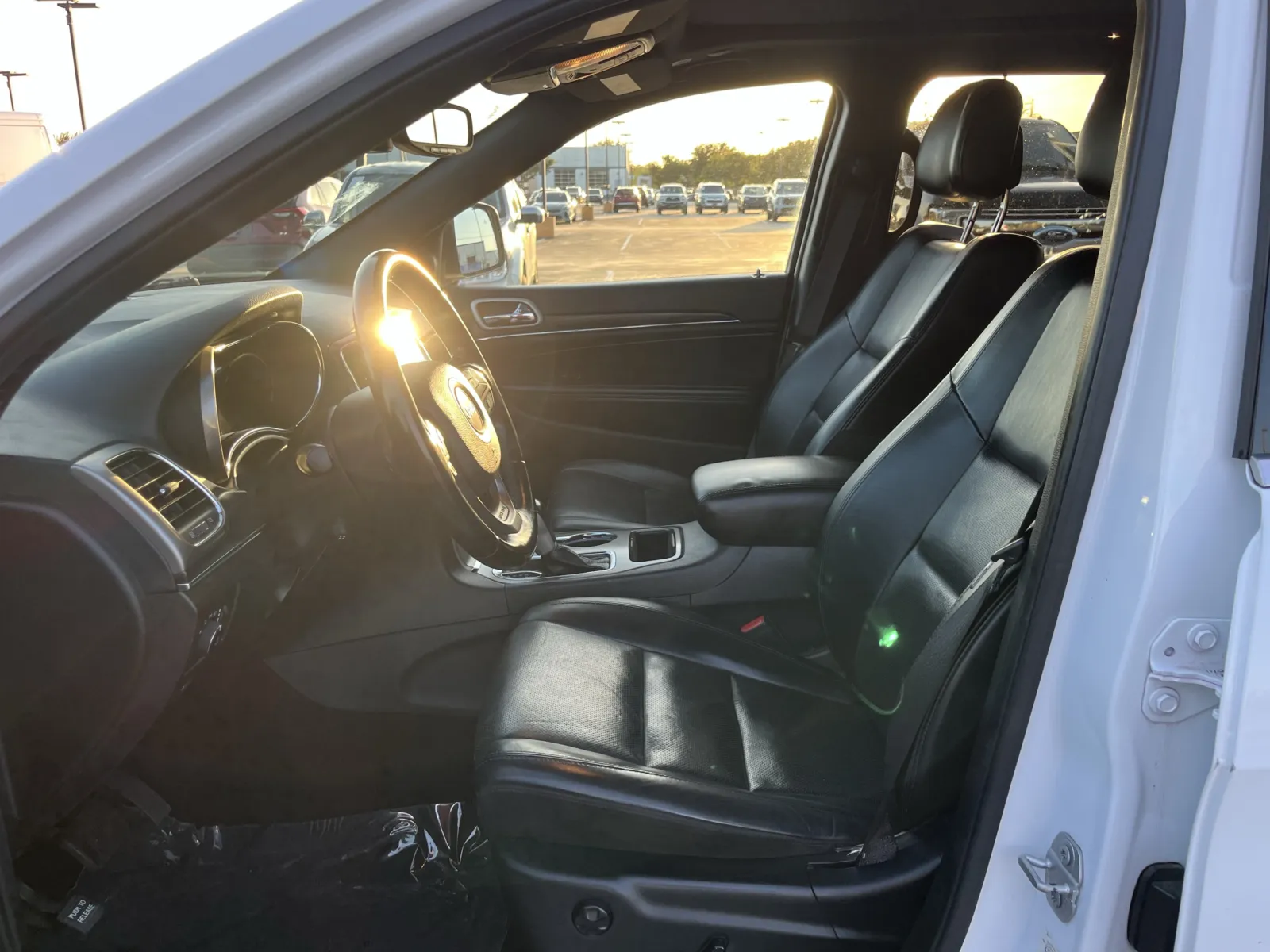 Jeep Grand Cherokee photo 27