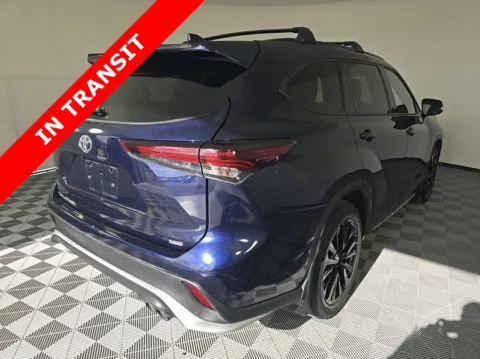 Another view of 2024 Toyota Highlander XSE for sale in Alvin, TX at Auto Boutique Texas