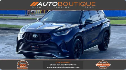 Blue 2024 Toyota Highlander XSE for sale in Alvin, TX