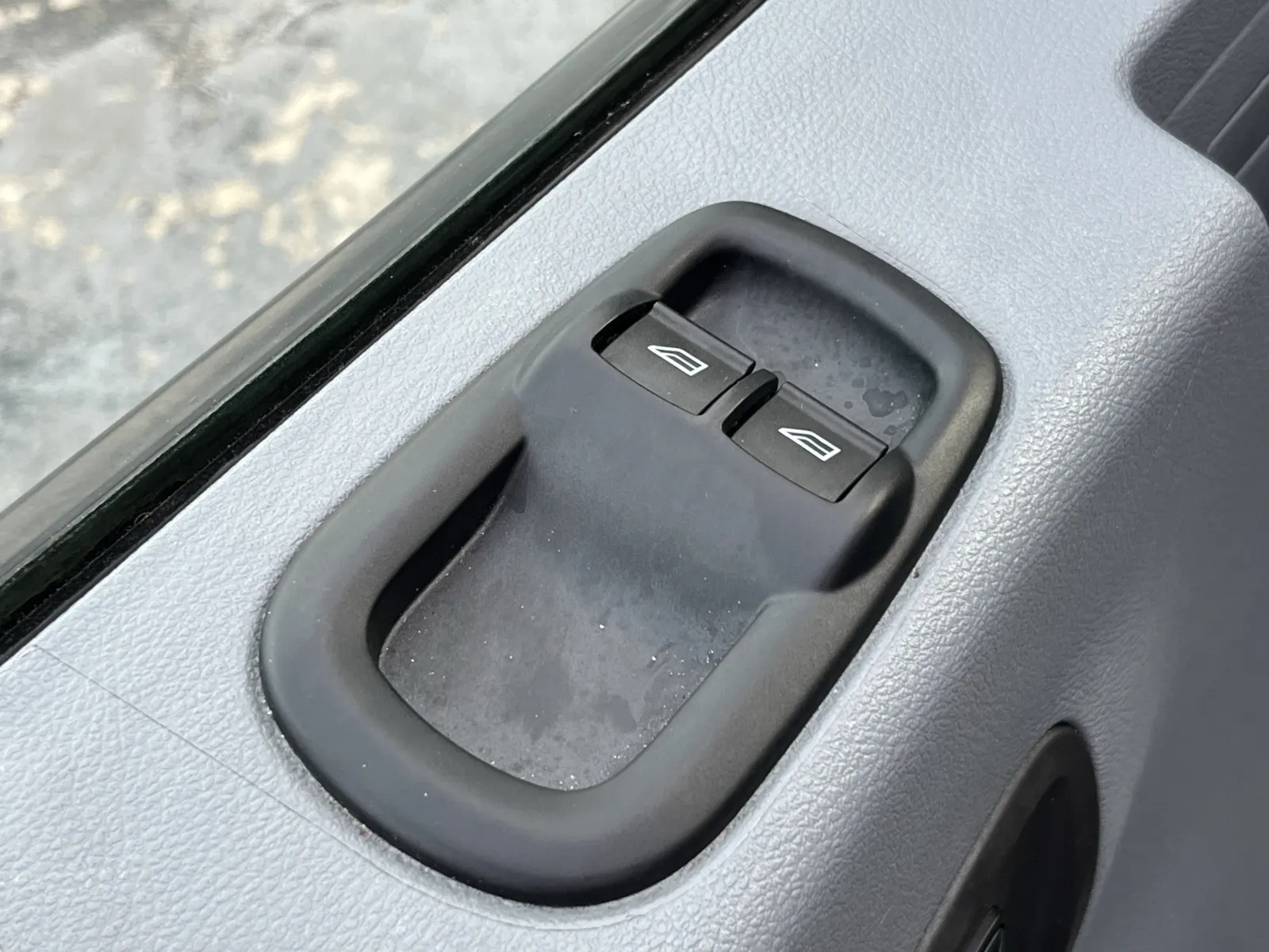 Ford Transit photo 24
