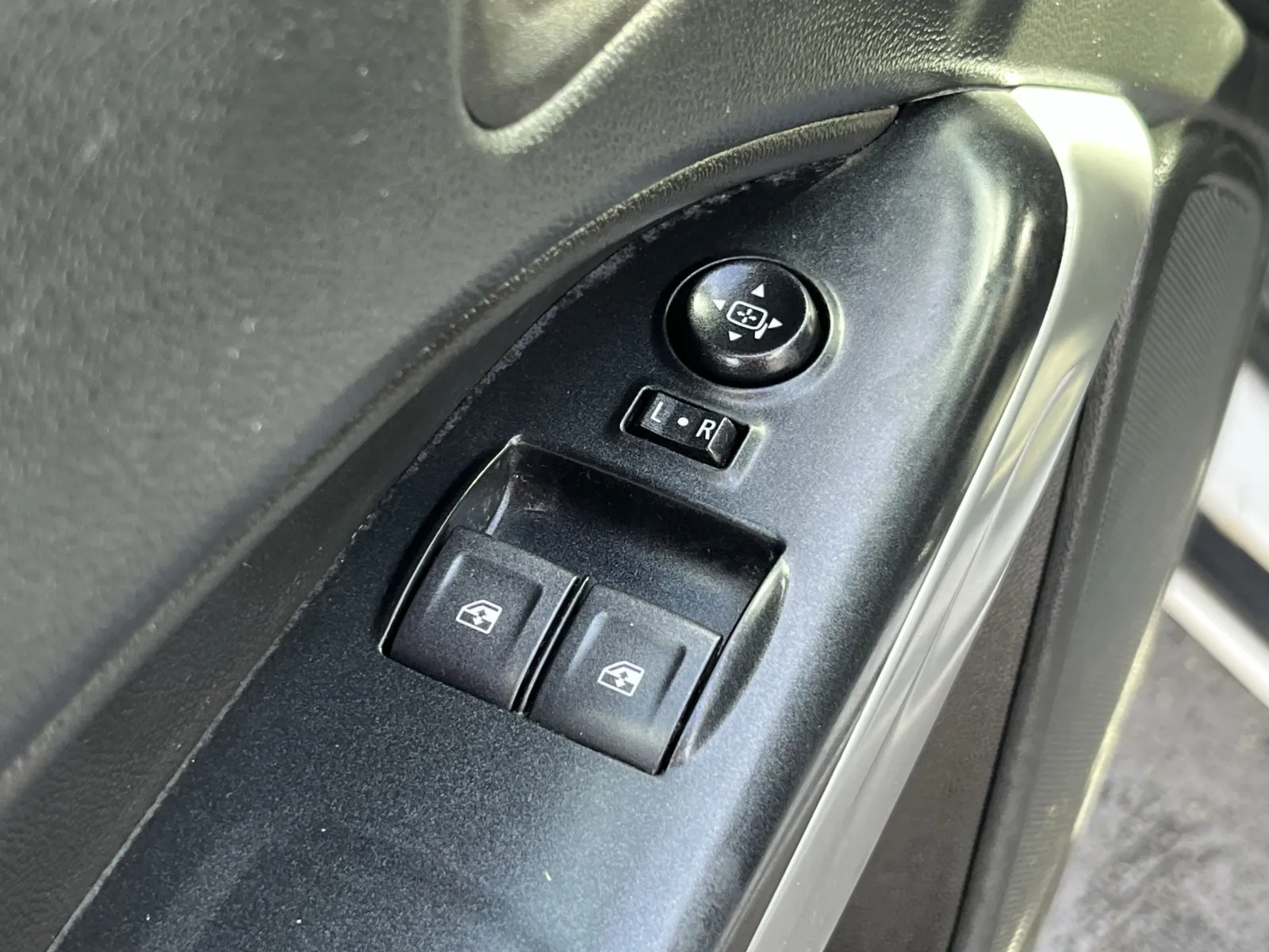 Chevrolet Colorado photo 23