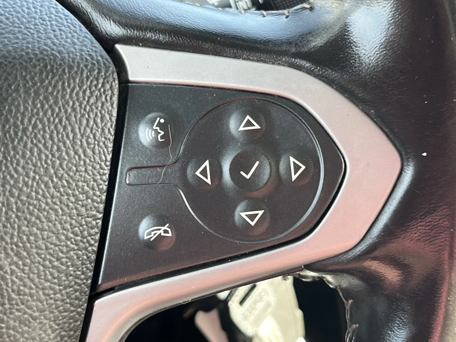 Chevrolet Colorado photo 17