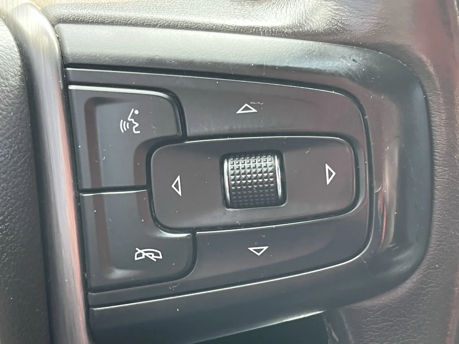 GMC Sierra photo 19