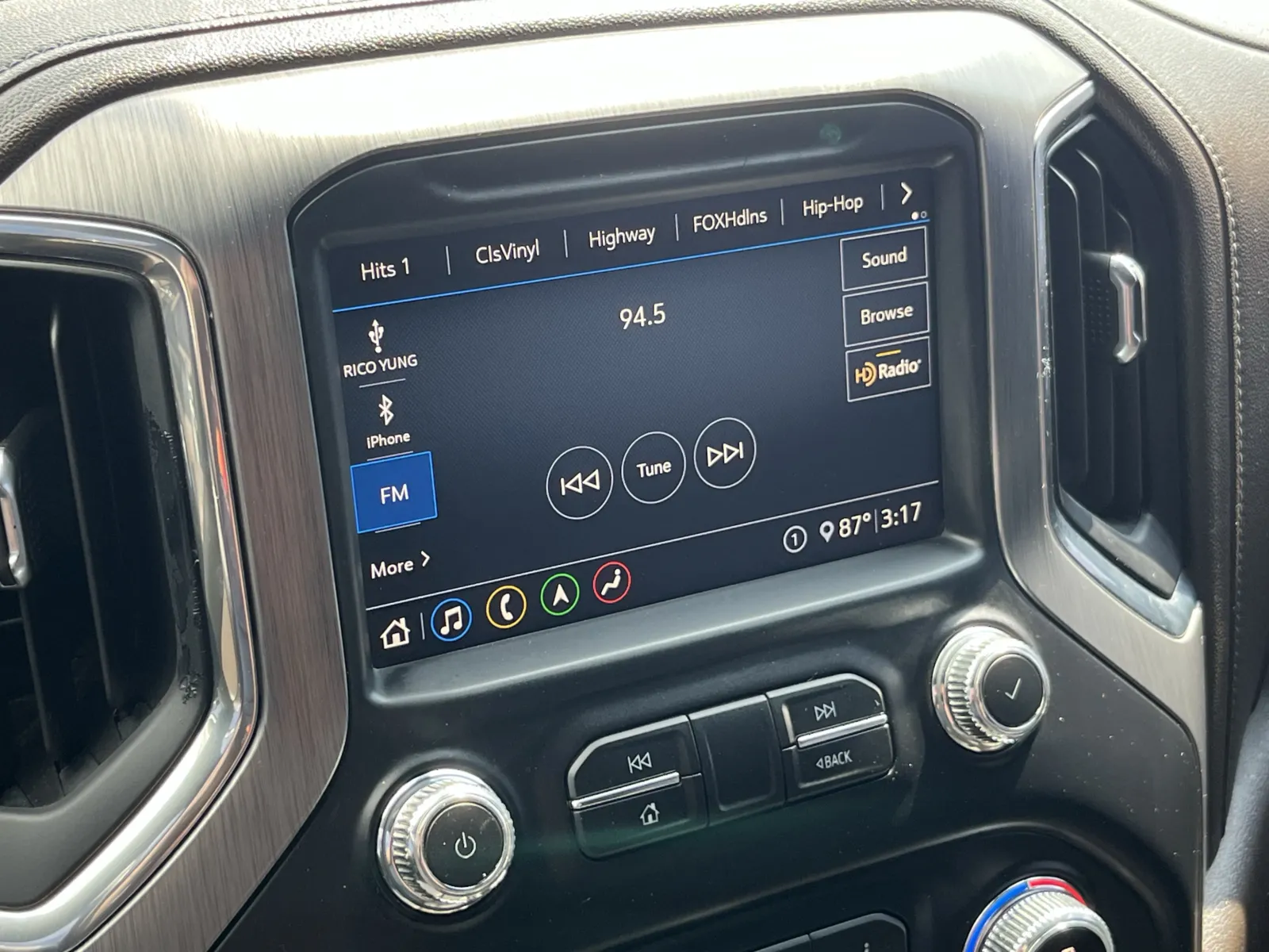 GMC Sierra photo 6