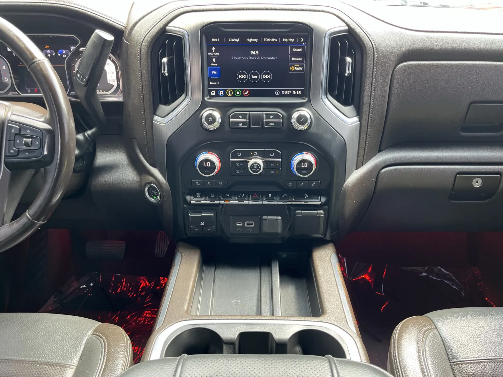 GMC Sierra photo 23