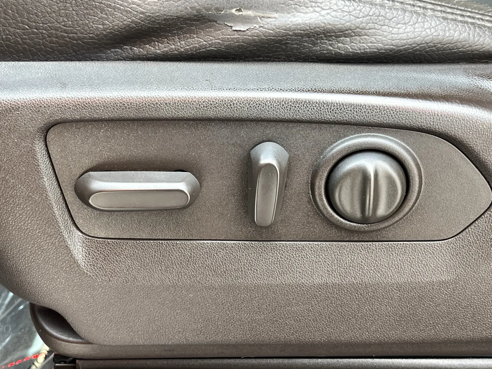GMC Sierra photo 25