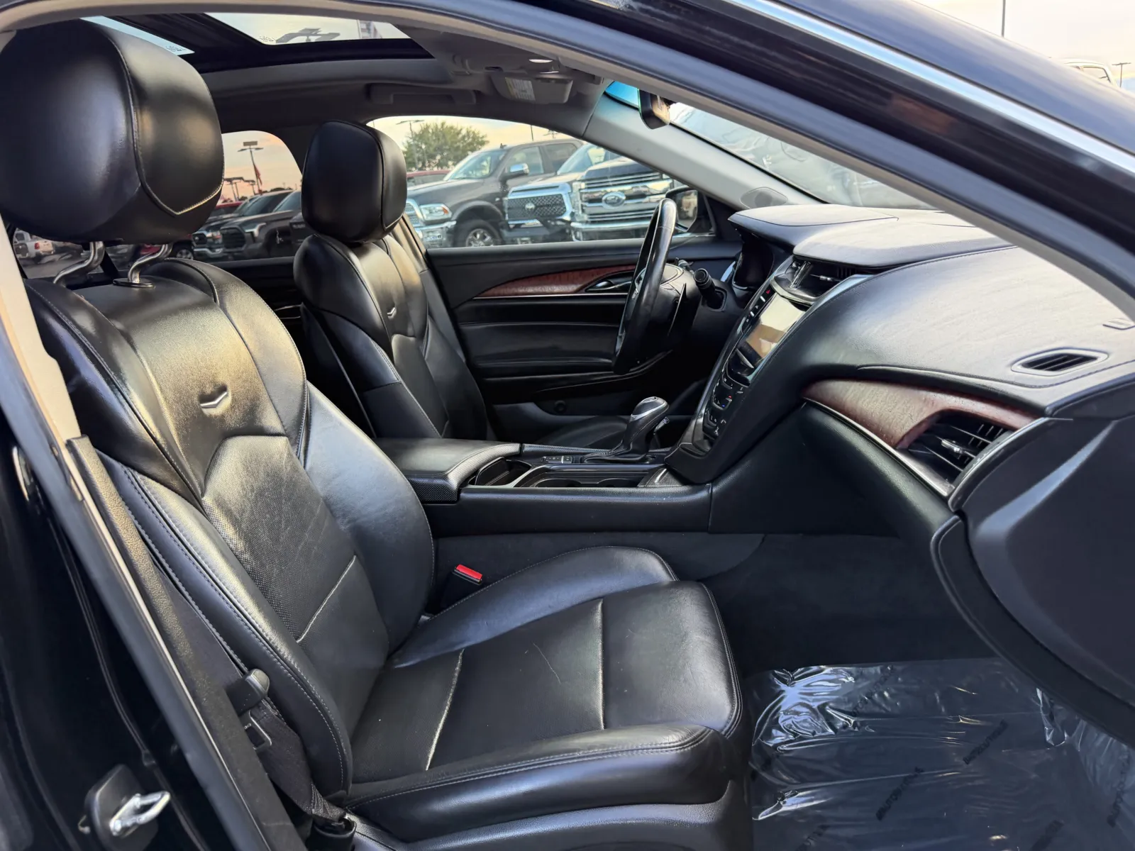 Cadillac CTS photo 21