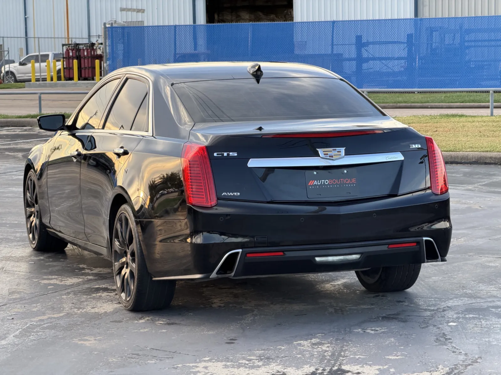 Cadillac CTS photo 14