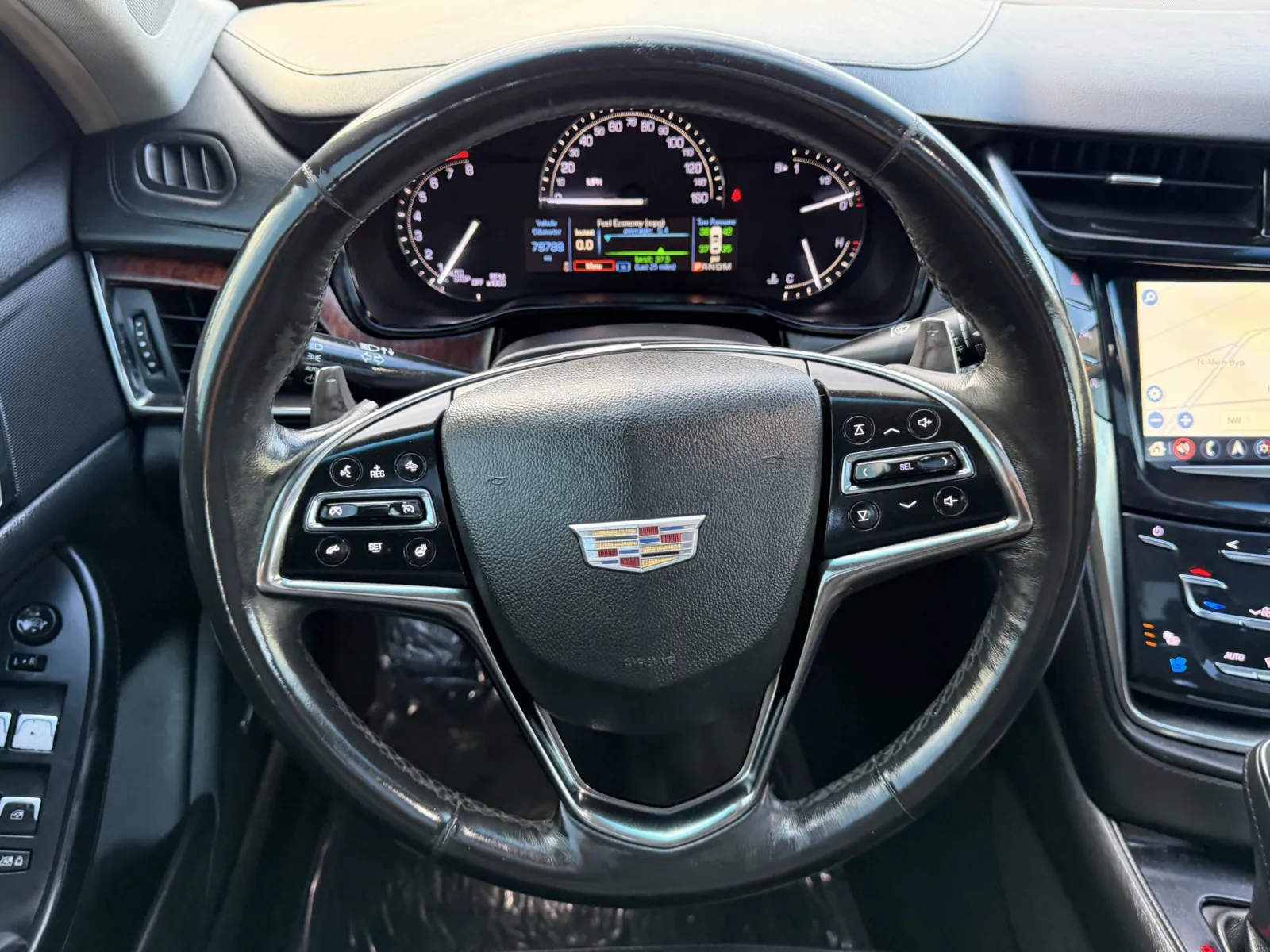 Cadillac CTS photo 7