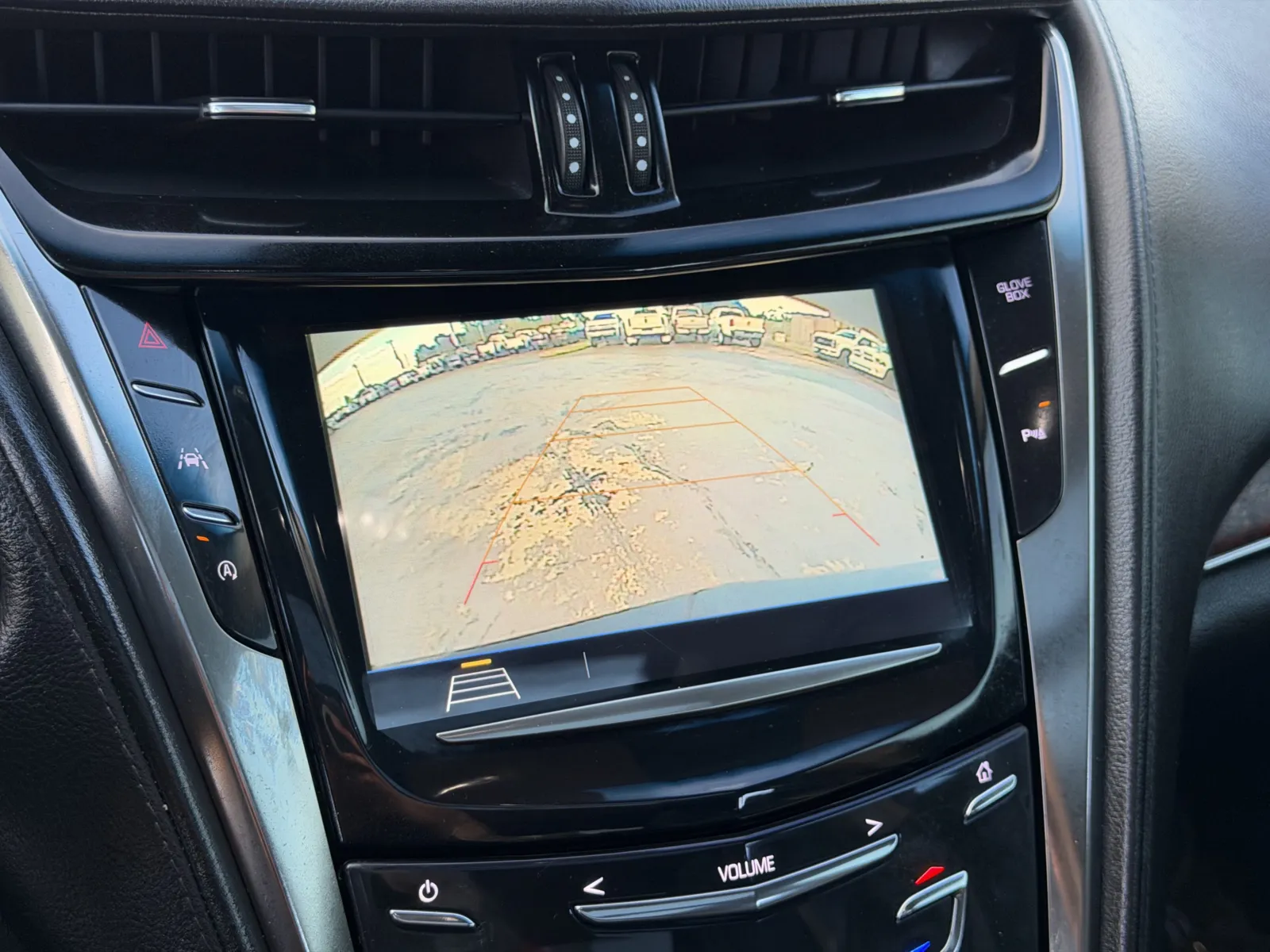 Cadillac CTS photo 11