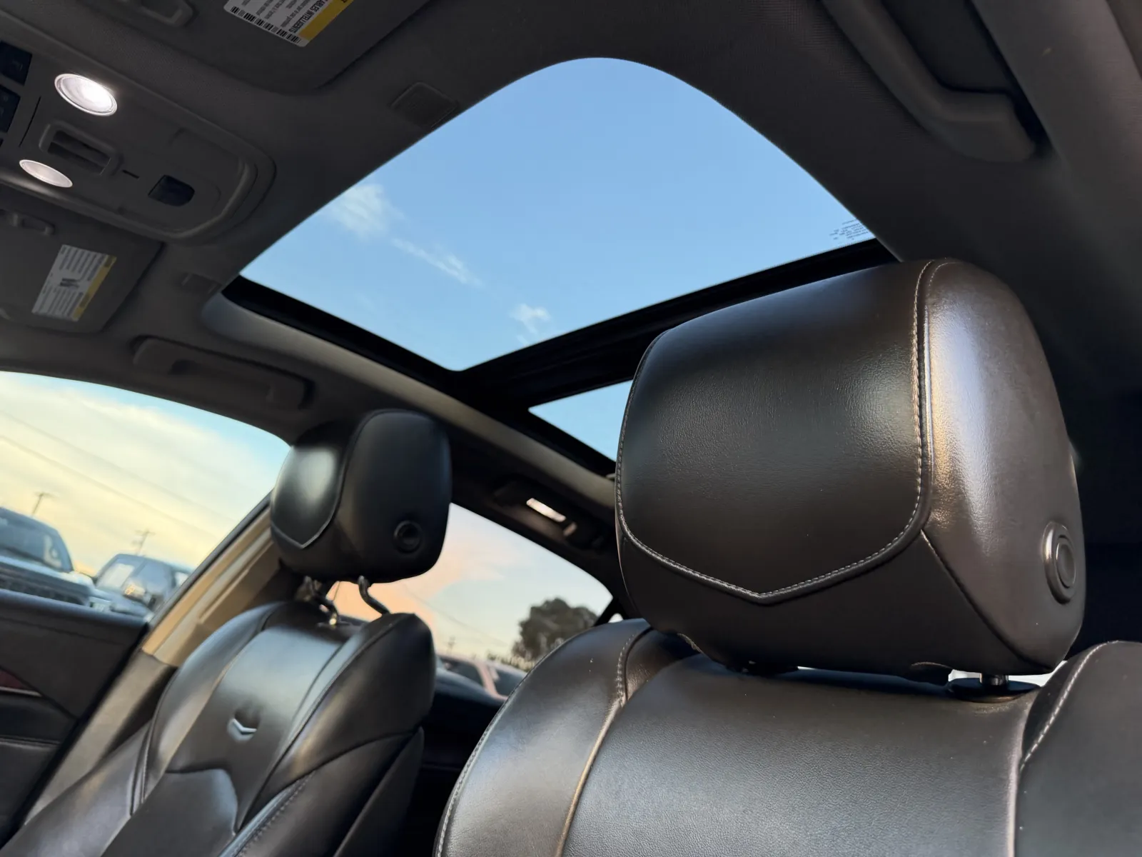 Cadillac CTS photo 6