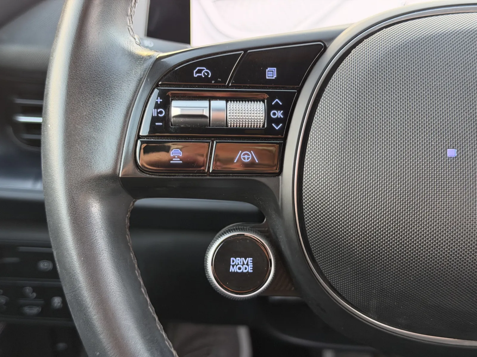 Hyundai Ioniq 6 photo 14