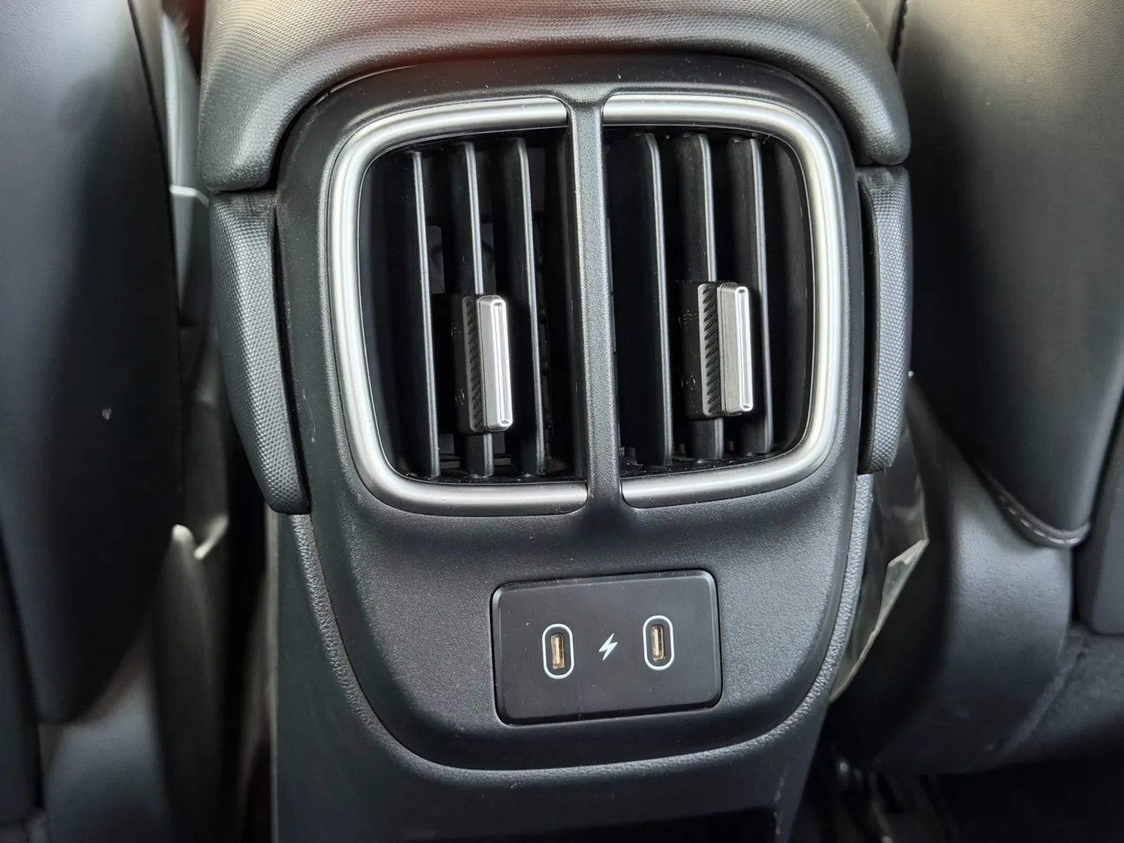Hyundai Ioniq 6 photo 26