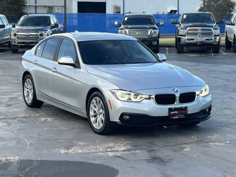Another view of 2018 BMW 3 Series 320i xDrive for sale in Alvin, TX at Auto Boutique Texas