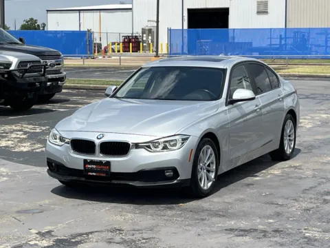 Photos of 2018 BMW 3 Series 320i xDrive for sale in Alvin, TX at Auto Boutique Texas
