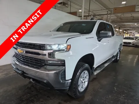 White 2019 Chevrolet Silverado 1500 LT for sale in Alvin, TX