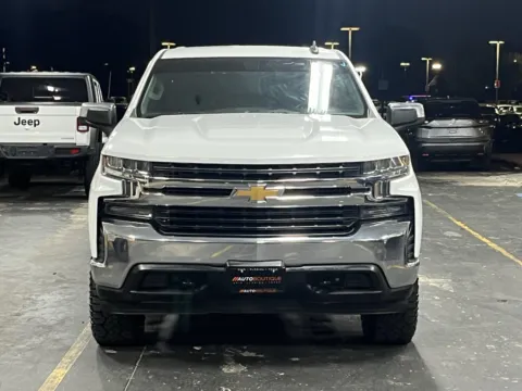 More photos of 2019 Chevrolet Silverado 1500 LT at Auto Boutique Texas, TX