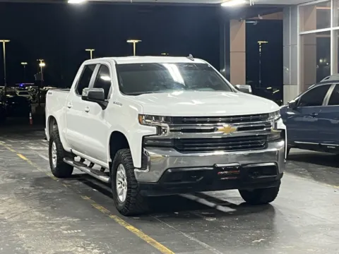 Photos of 2019 Chevrolet Silverado 1500 LT for sale in Alvin, TX at Auto Boutique Texas