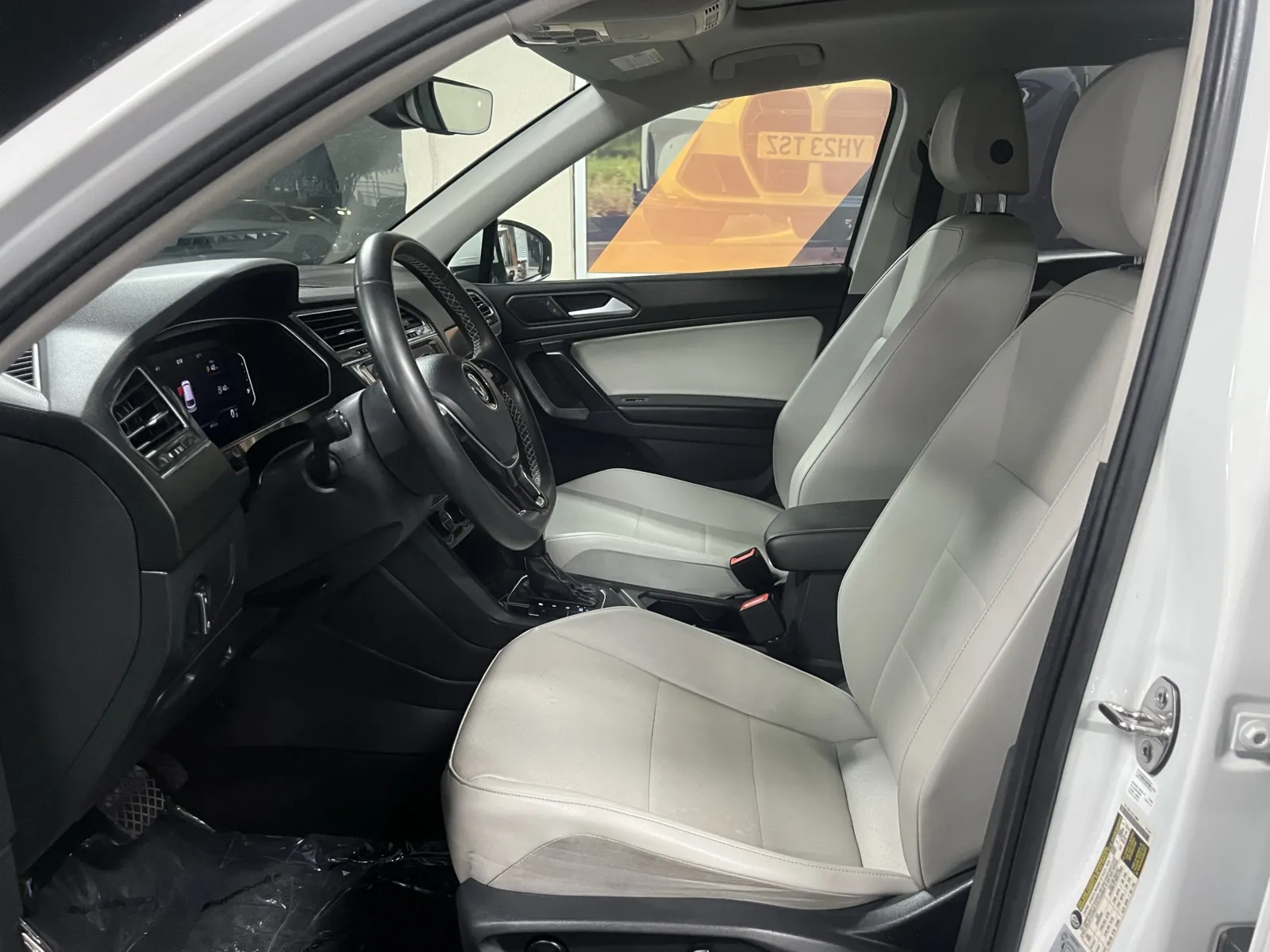 Volkswagen Tiguan photo 29