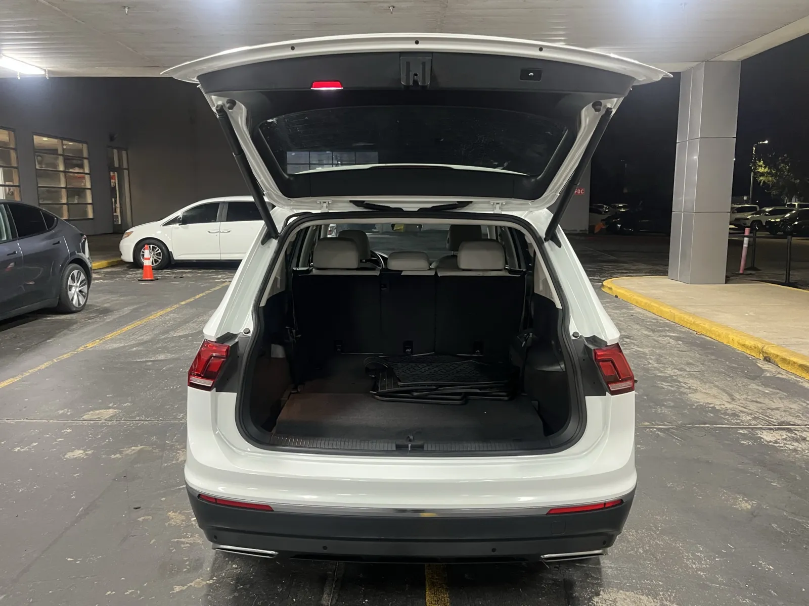 Volkswagen Tiguan photo 12