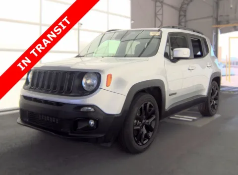 Silver 2018 Jeep Renegade Altitude for sale in Alvin, TX