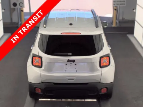 More photos of 2018 Jeep Renegade Altitude at Auto Boutique Texas, TX