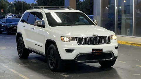 Photos of 2020 Jeep Grand Cherokee Limited for sale in Alvin, TX at Auto Boutique Texas