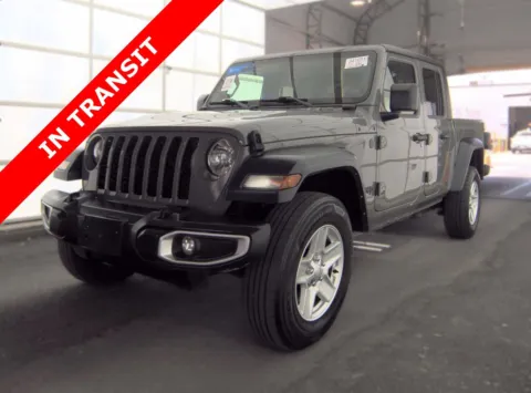 Gray 2023 Jeep Gladiator Sport S for sale in Alvin, TX