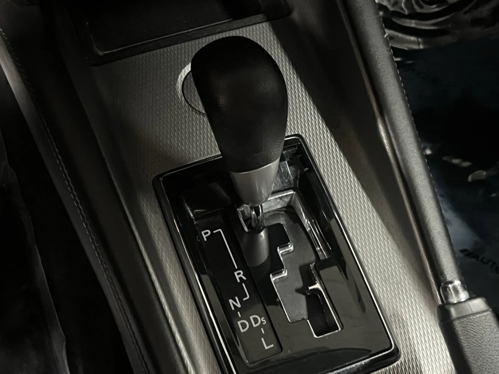 Mitsubishi Outlander Sport photo 20